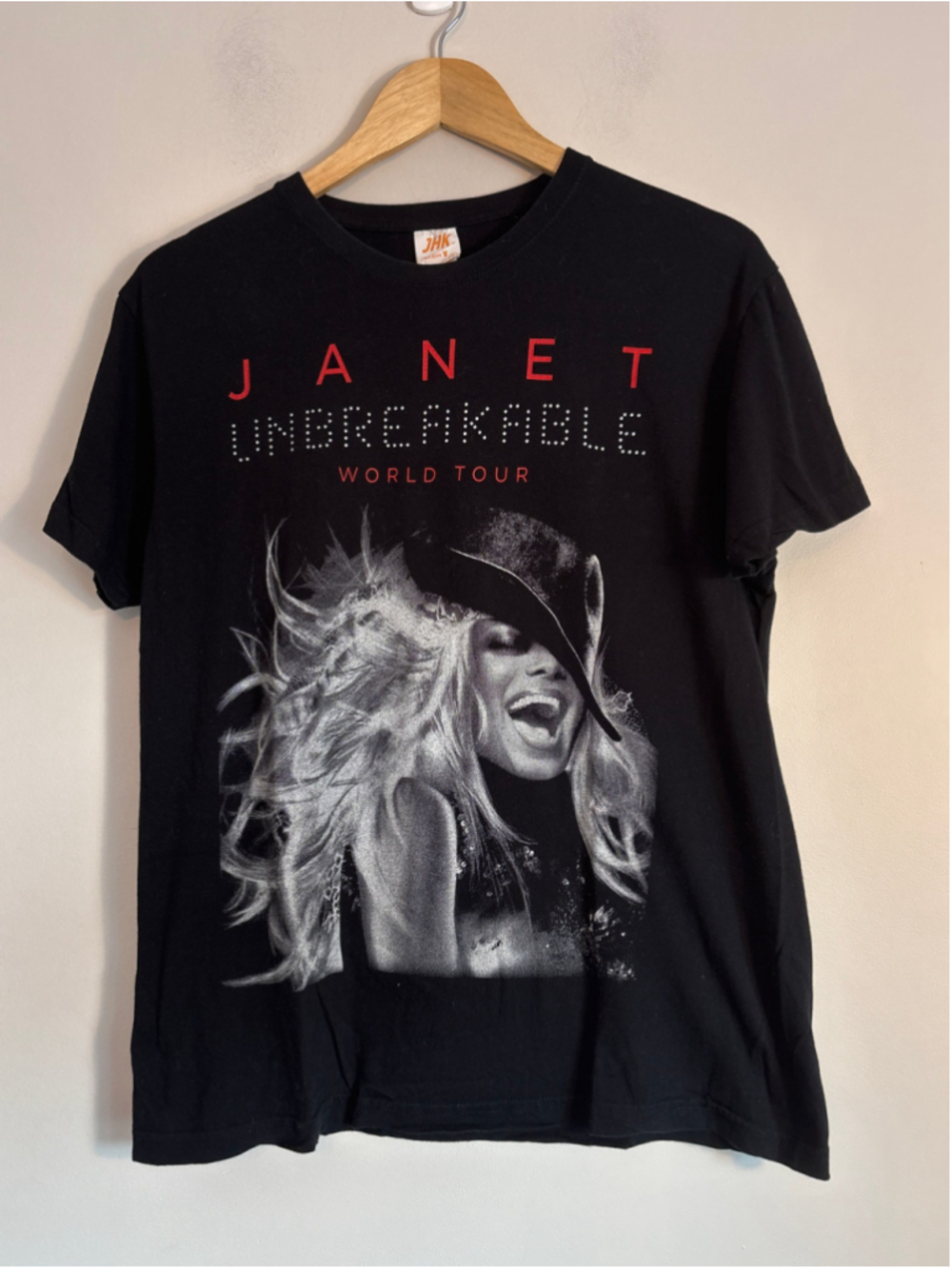 Janet Jackson Unbreakable Tour T-Shirt, Medium, Black and Red Official Concert